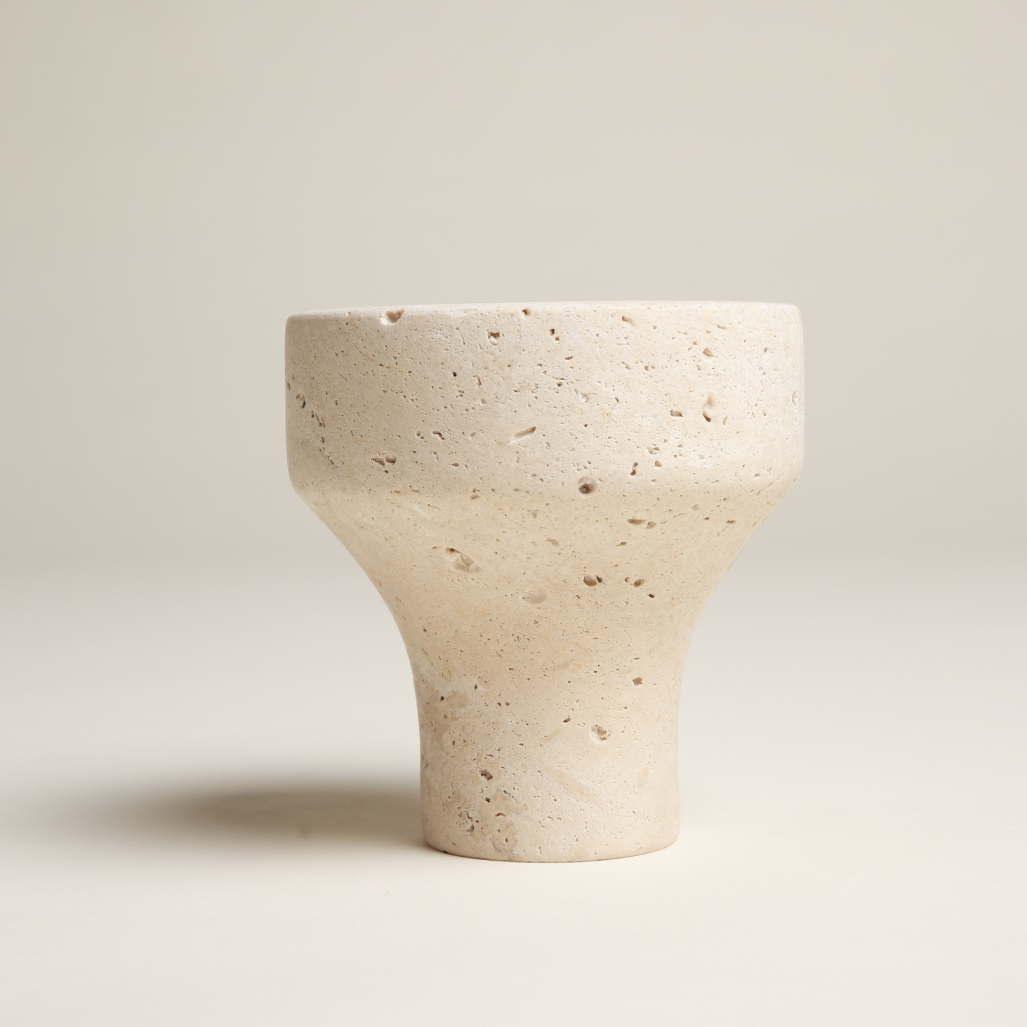 Bella Travertine Cone