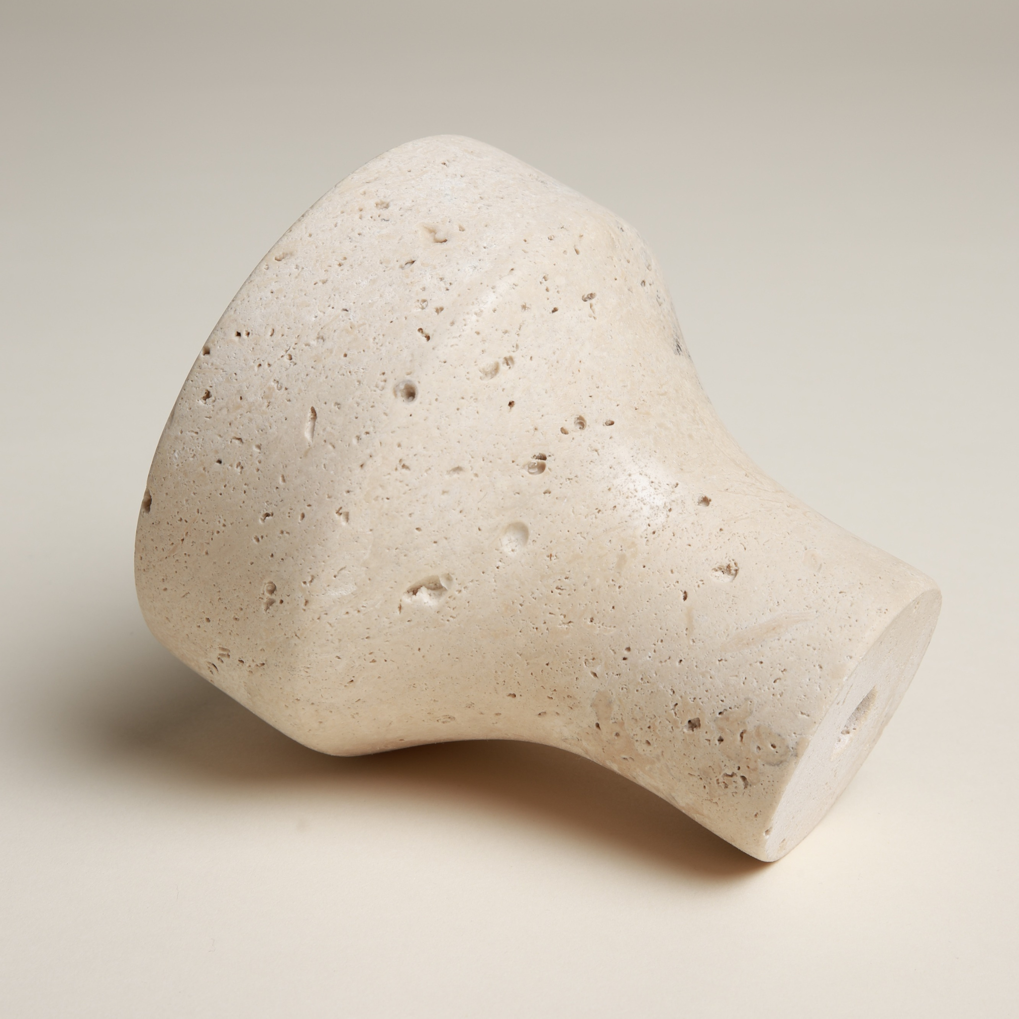 Bella Travertine Cone