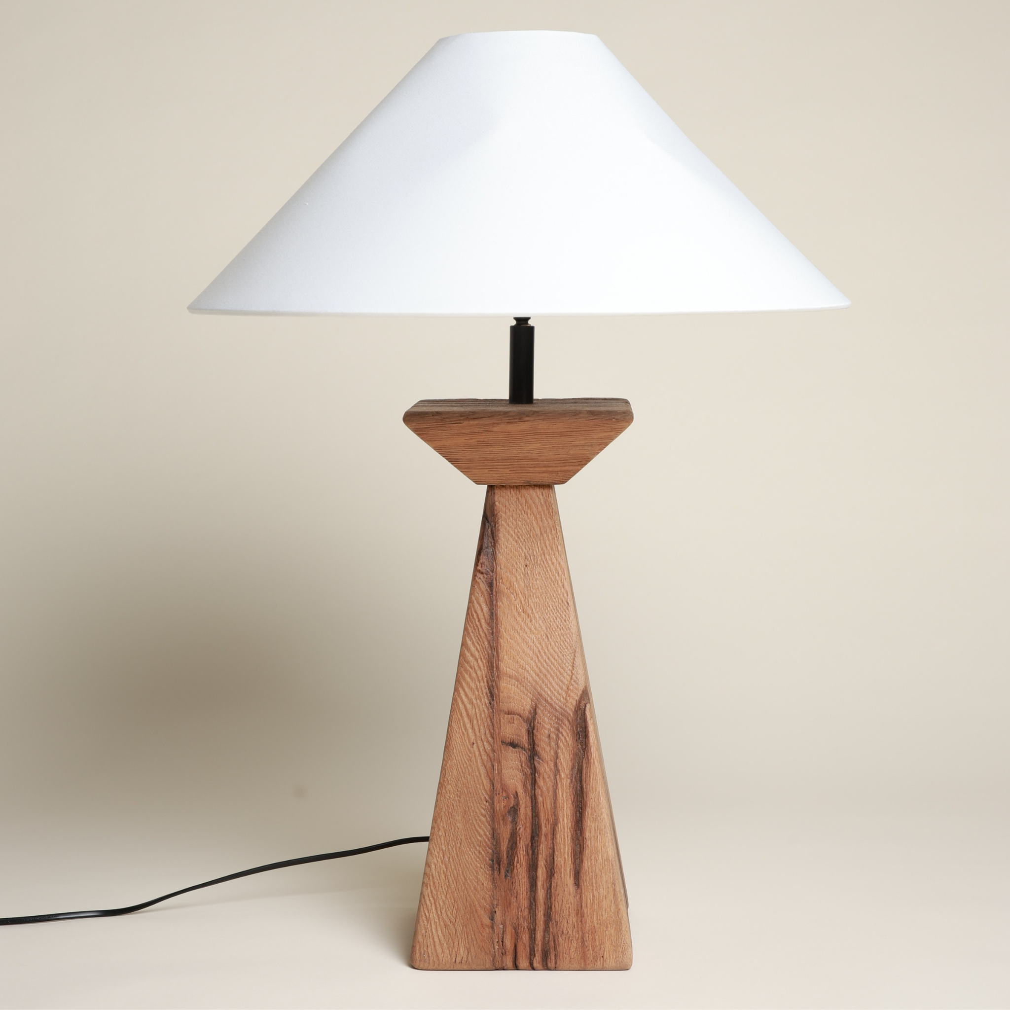 Ember Table Lamp
